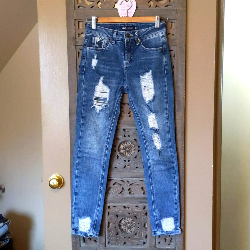 I❤️47 Ladies Jeans - Sz 26